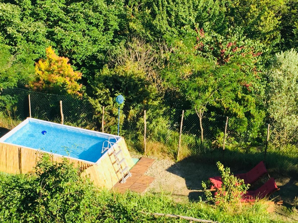 B&B Al Giardino Dei Mandorli Prasco Exterior photo
